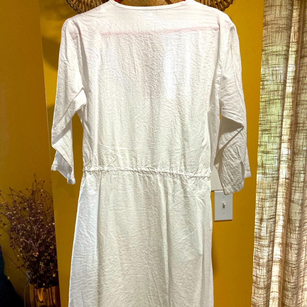 White Gap summer dress